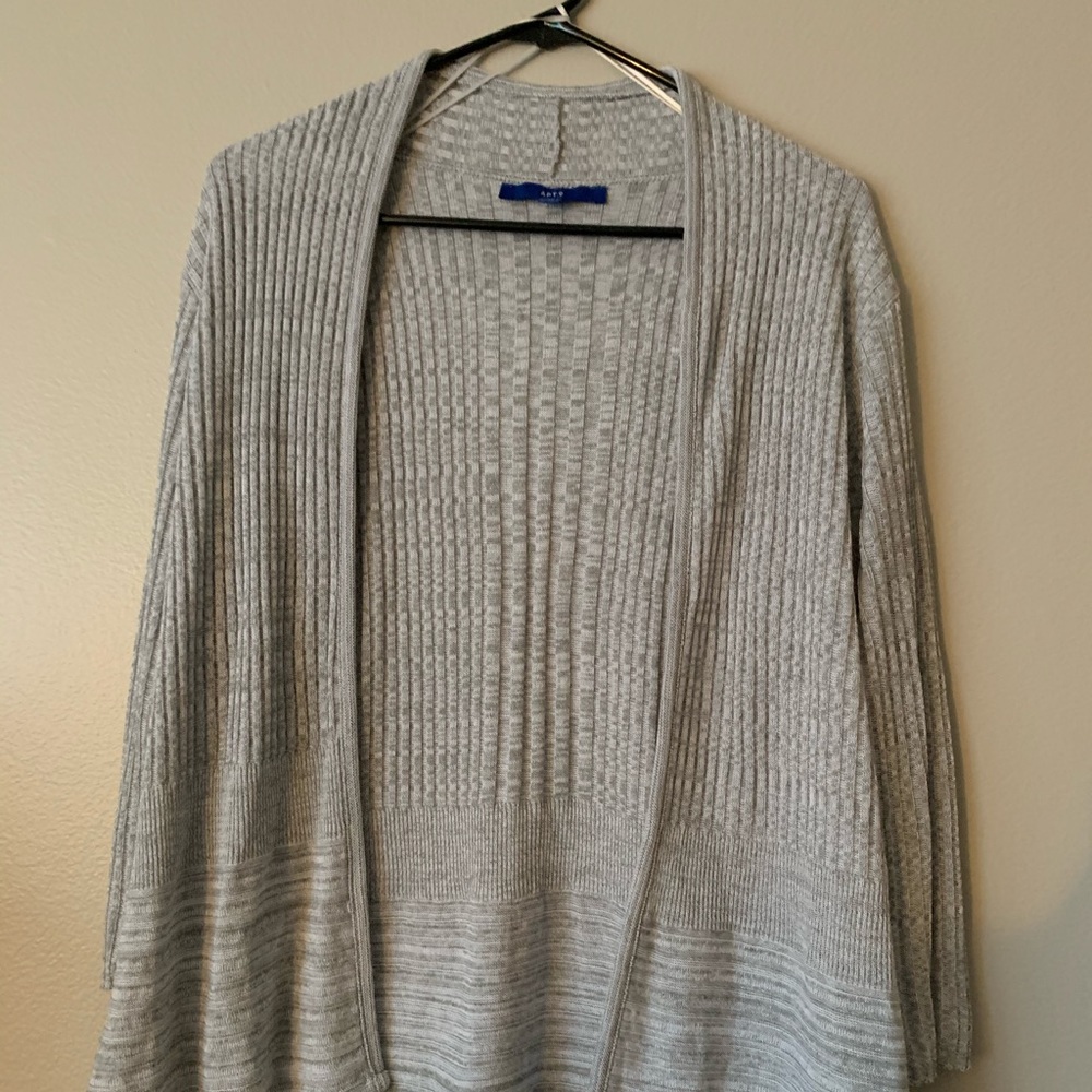 Women’s Cardigan